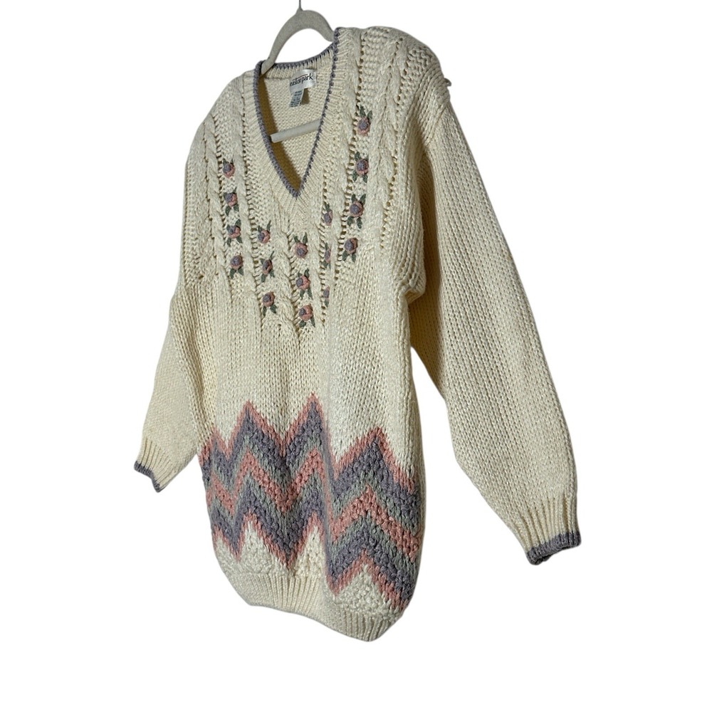 Easton Park Sweater Womens Large Embroidered Flowers Chunky Knit Cottagecore - Picture 6 of 7